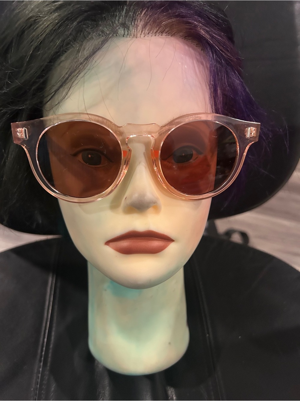 Bonnie and Clyde Stylish Round Pink Sunglasses - Brand Unspecified